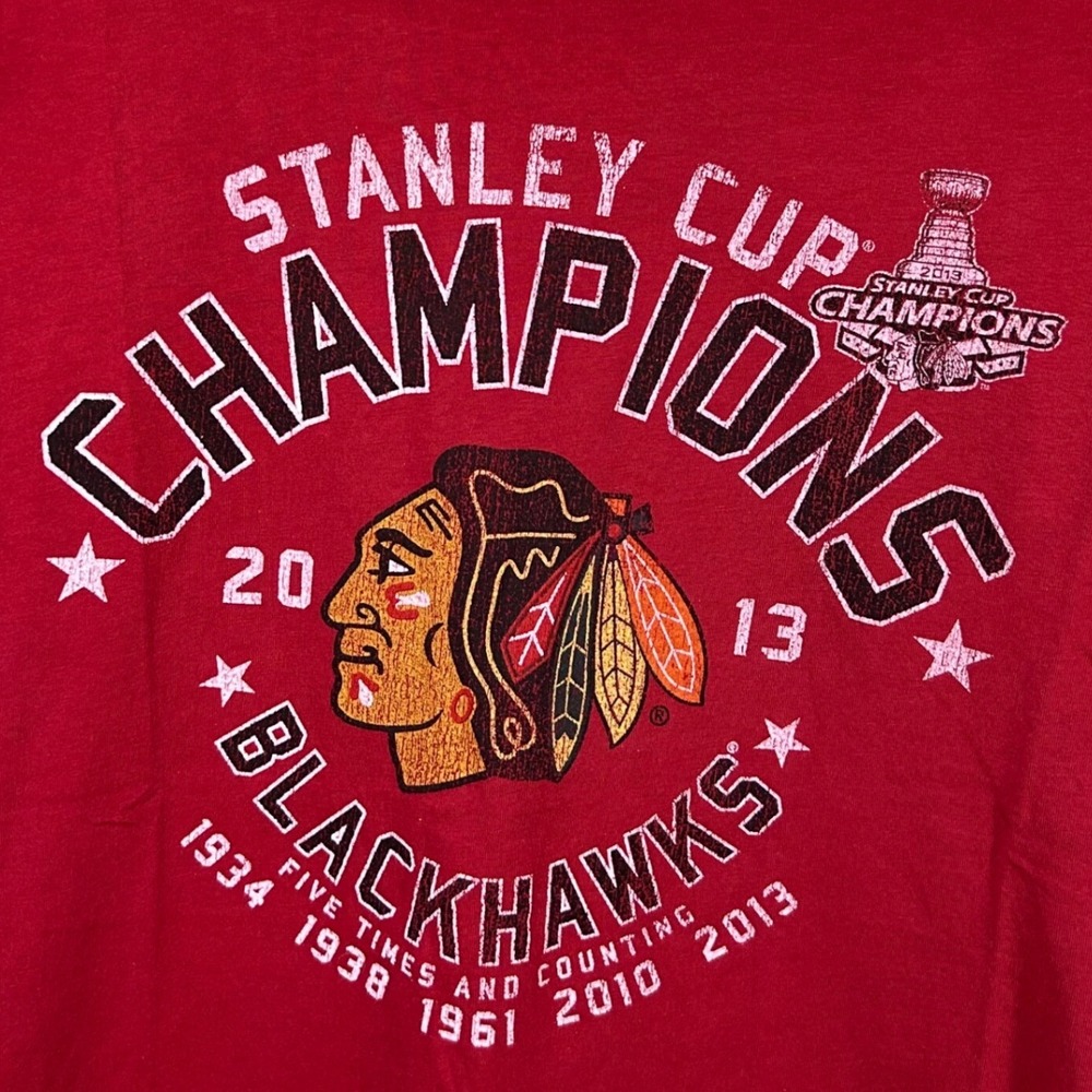 The Retro Brand Chicago Blackhawks Stanley Cup Champions 2013 Red T-Shirt Large